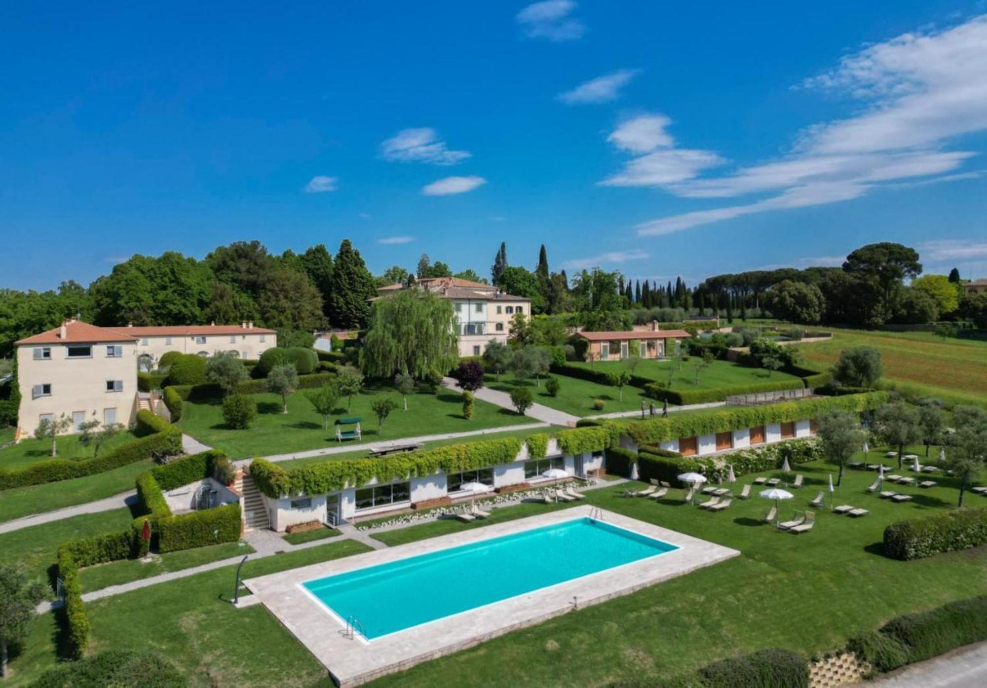 Borgo Syrah Hotel Cortona Exterior photo