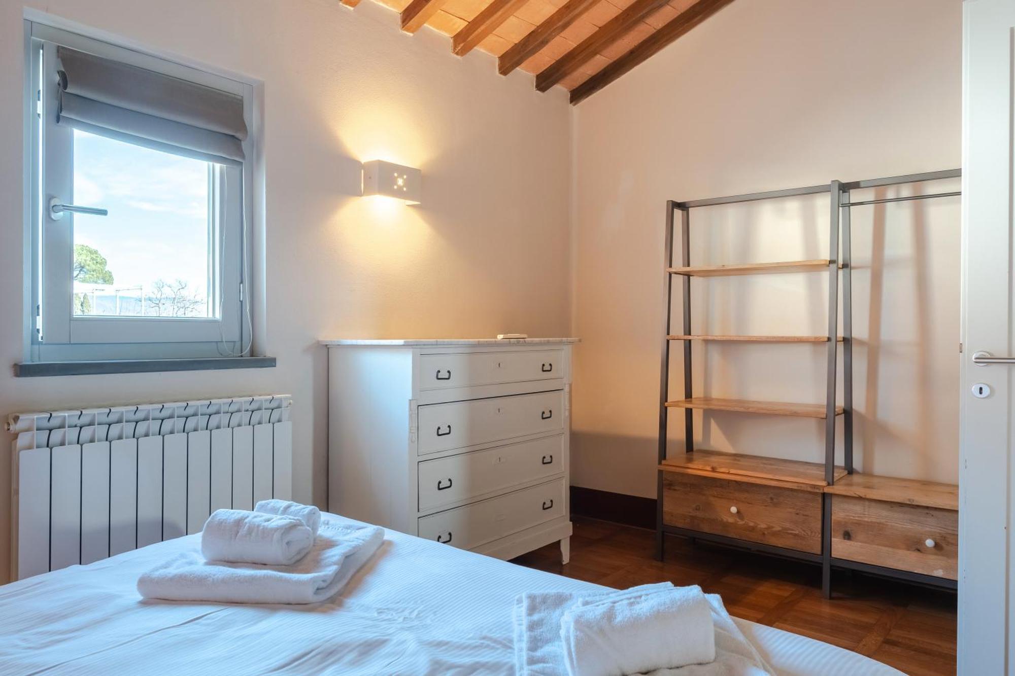 Borgo Syrah Hotel Cortona Exterior photo
