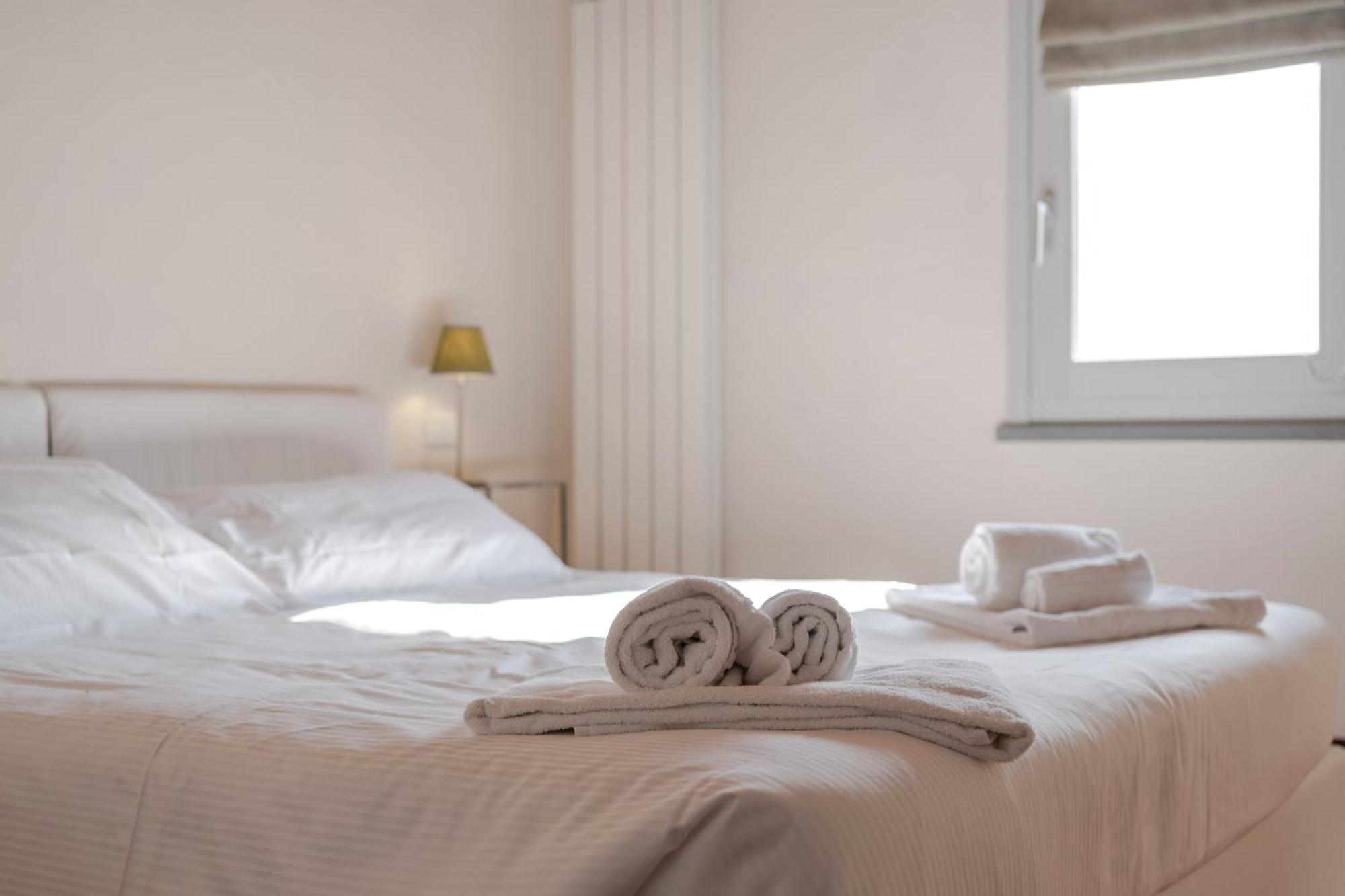 Borgo Syrah Hotel Cortona Exterior photo