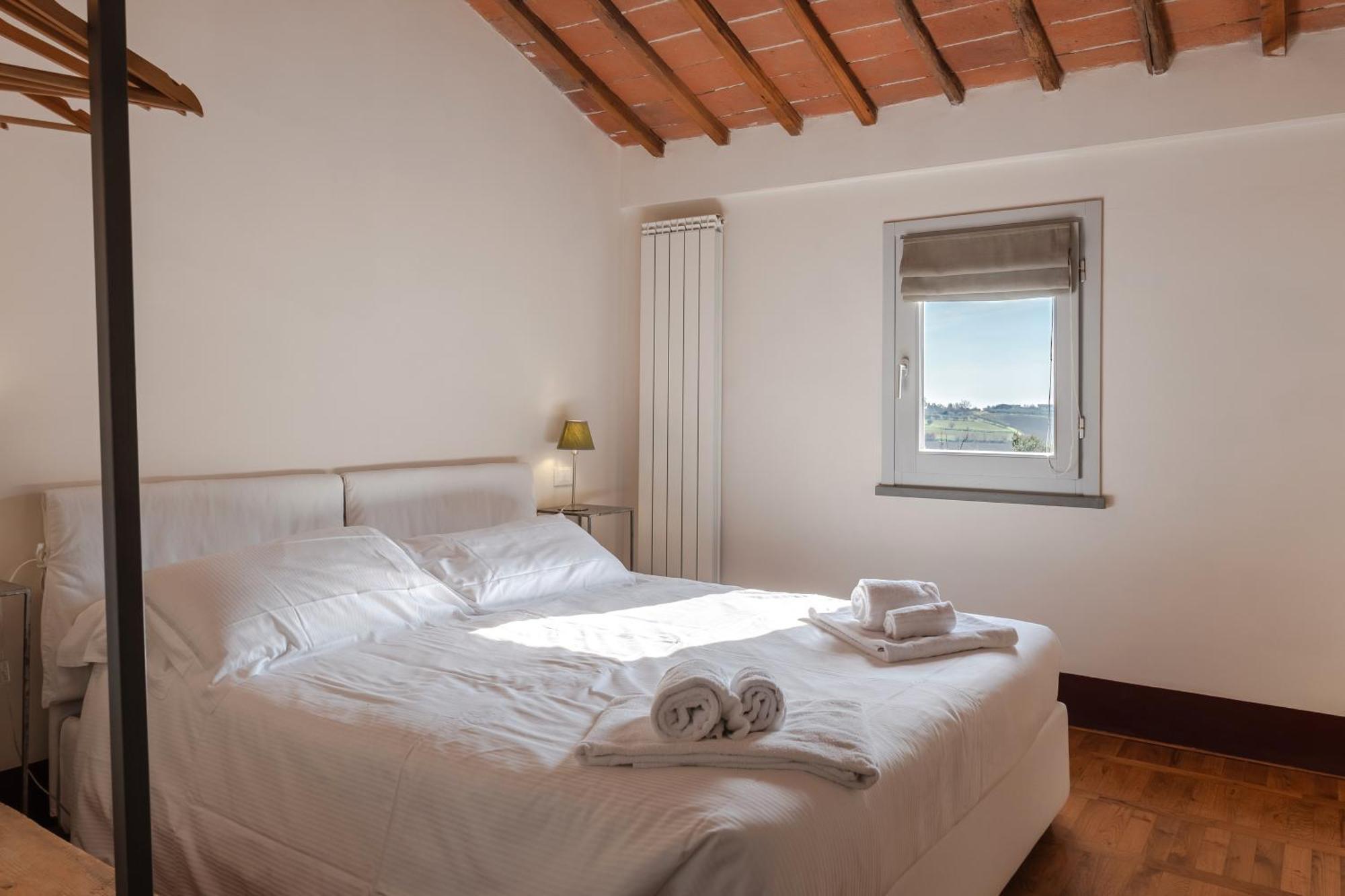 Borgo Syrah Hotel Cortona Exterior photo