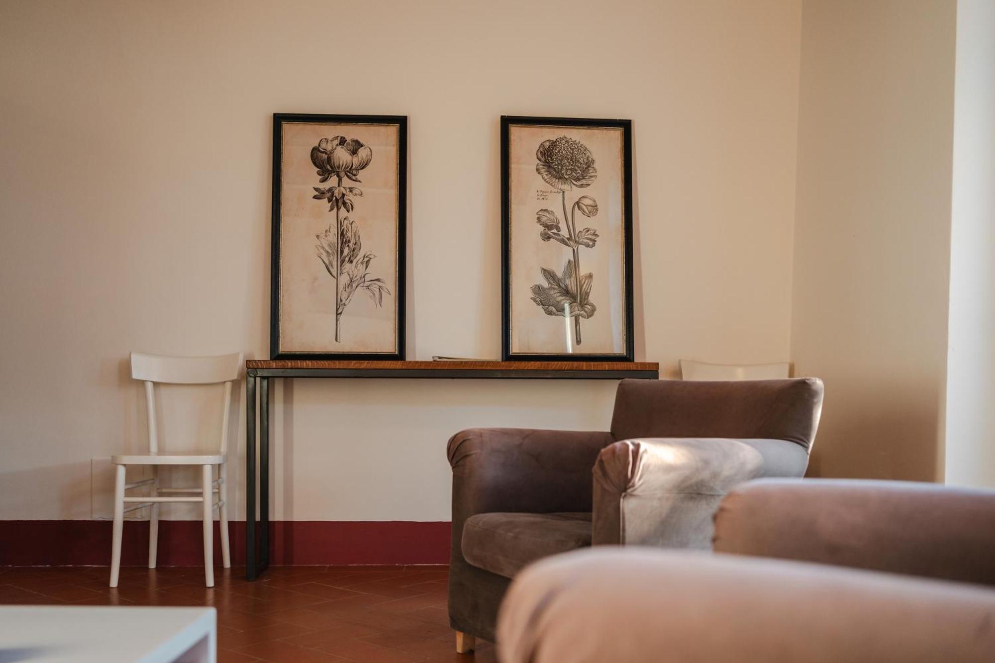 Borgo Syrah Hotel Cortona Exterior photo