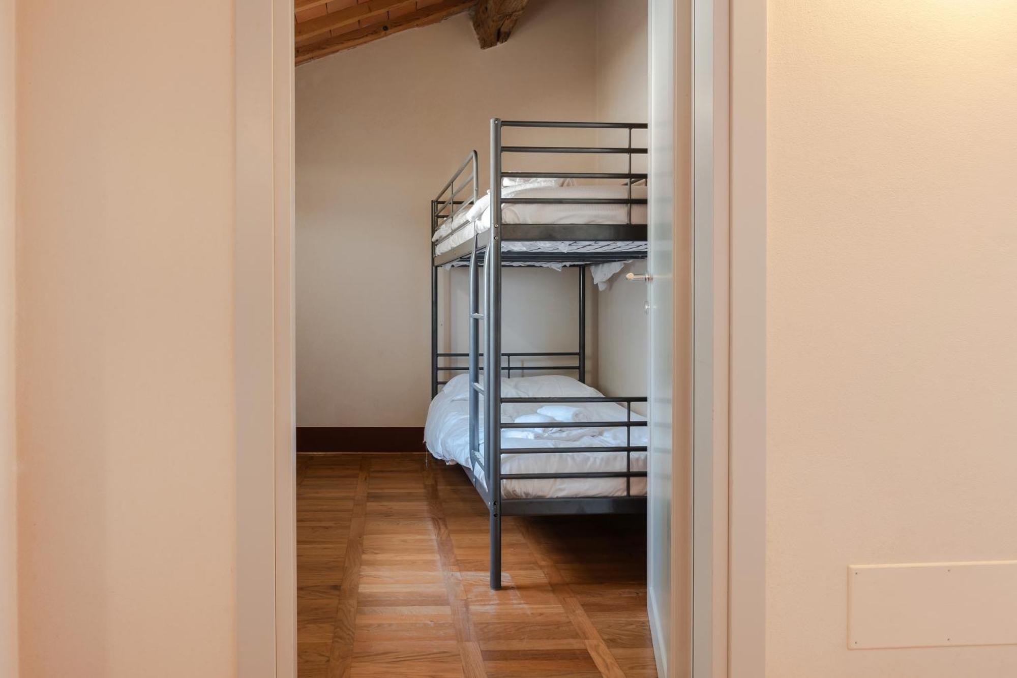 Borgo Syrah Hotel Cortona Exterior photo